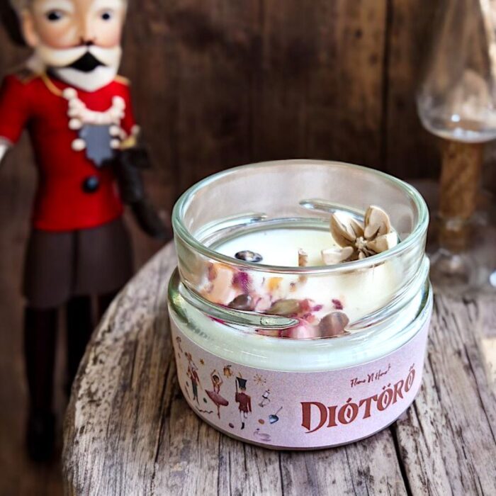 Diótörő gyertya